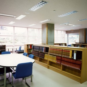 東北工業大学図書館