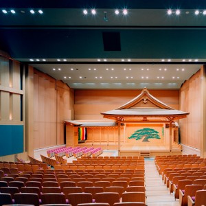「伝国の杜」置賜文化ホール・米沢市上杉博物館